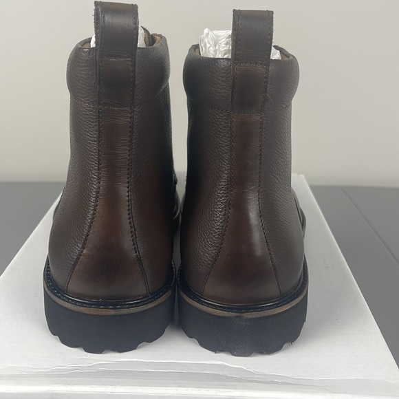 Donald Pliner James Lace Up Pebbled Leather Boot. - Picture 3 of 10